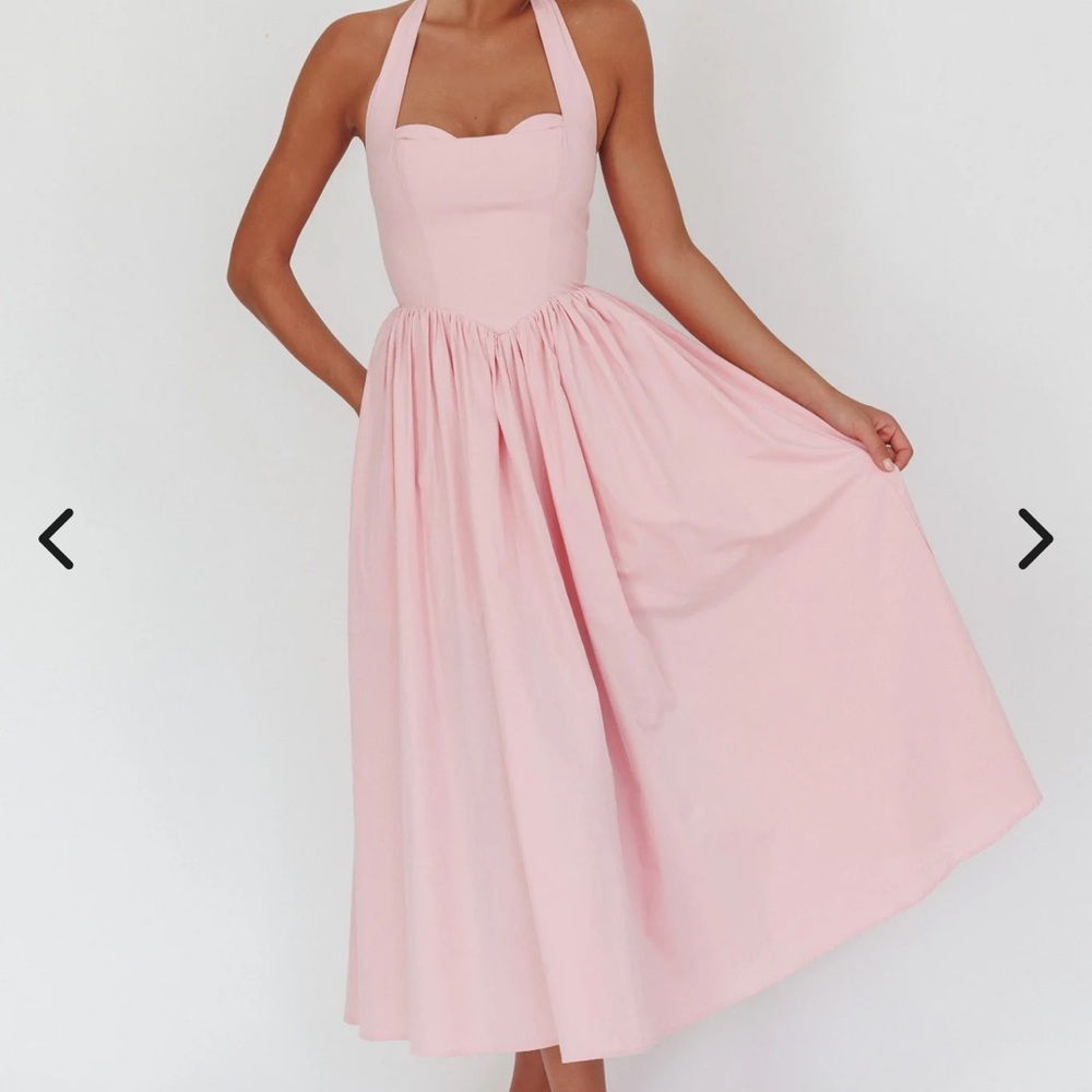 Selfie Leslie Blush Halter Midi Dress